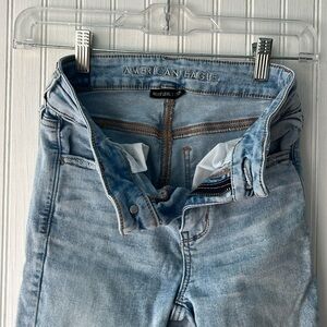 American eagle jeans size 2